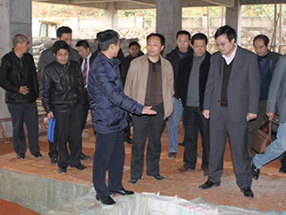 建瓯市委书记余建坤、市长陈宗荣率各科、局领导到我公司调研