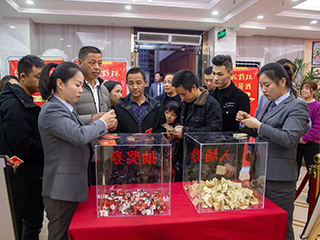 聚力·扬帆——双龙戏珠酒业25周年厂庆答谢宴火爆来袭！